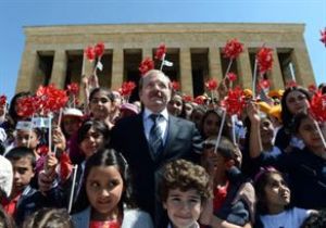 Devlet Tiyatroları Genel Müdürü Görevden Alındı!